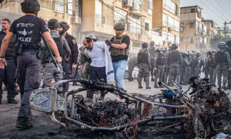 Bnei Brak clashes reflect long-building tensions within haredi society, researcher says Bnei Brak clashes reflect long-building tensions within haredi society, researcher says