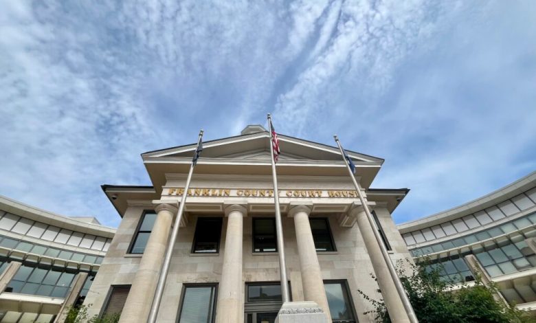 Oldham County mom sues Kentucky child welfare officials over records request Oldham County mom sues Kentucky child welfare officials over records request