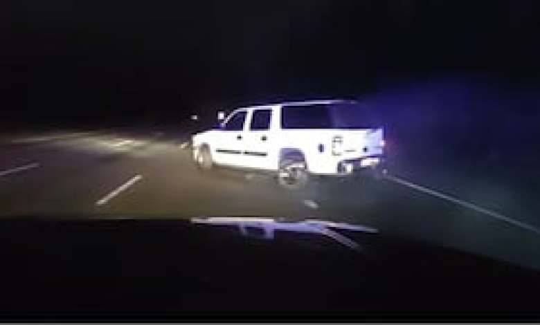 Grappler stops fleeing driver in Thurston County — Sheriff says ‘Pull over, do your night in jail’ Grappler stops fleeing driver in Thurston County — Sheriff says ‘Pull over, do your night in jail’