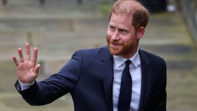 Prince Harry holds back tears as he tells court Daily Mail made Meghan’s life a misery Prince Harry holds back tears as he tells court Daily Mail made Meghan’s life a misery