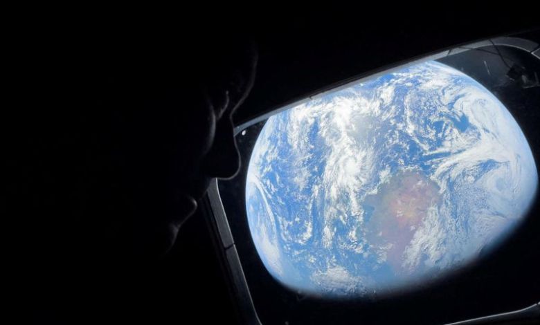 Artemis moon mission breaks record for distance from Earth Artemis moon mission breaks record for distance from Earth