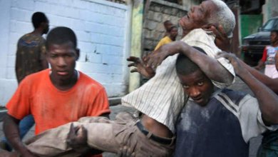 Earthquake devastates Haiti, sparks cholera outbreak Earthquake devastates Haiti, sparks cholera outbreak