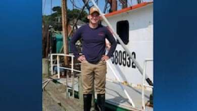 Lily Jean families believe bodies could still be with sunken Gloucester boat Lily Jean families believe bodies could still be with sunken Gloucester boat