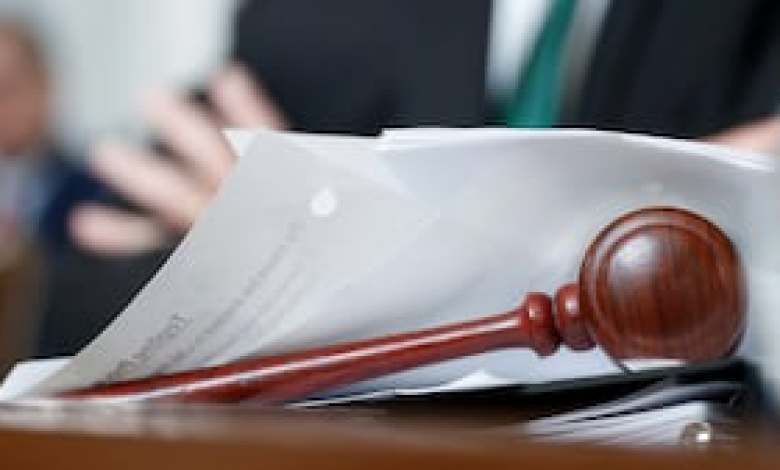 4th person pleads guilty in Ponzi scheme 4th person pleads guilty in Ponzi scheme