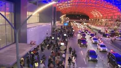 Long lines out the door at Atlanta airport, ICE agents arrive to assist TSA Long lines out the door at Atlanta airport, ICE agents arrive to assist TSA