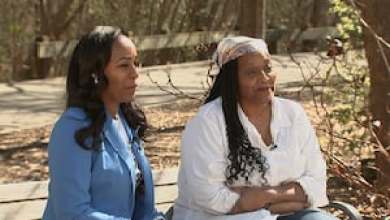 Panthers players’ mothers form friendship Panthers players’ mothers form friendship