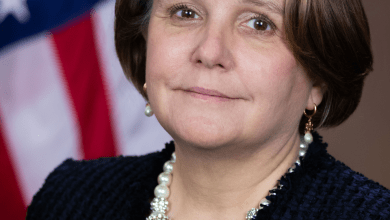 Antitrust head overseeing Netflix-Warner merger resigns Antitrust head overseeing Netflix-Warner merger resigns