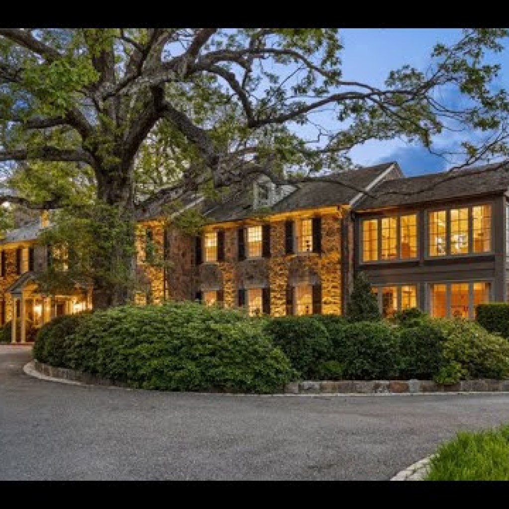 Washington Superb Properties Lists Notable Ballantrae Farm Property Washington Superb Properties Lists Notable Ballantrae Farm Property