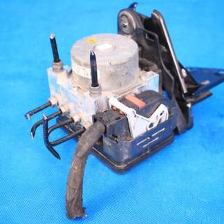 AUDI A3 8V 2,0 tdi 2016 POMPA ABS 5Q0614517AR AUDI A3 8V 2,0 tdi 2016 POMPA ABS 5Q0614517AR