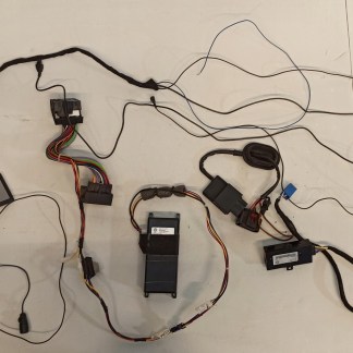 ADAPTER BLUETOOTH TOUCHPHONE KIT VW EOS 000051473A ADAPTER BLUETOOTH TOUCHPHONE KIT VW EOS 000051473A