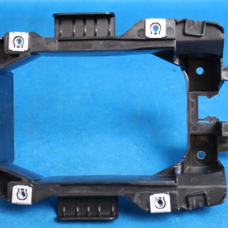 AUDI A3 8V MOCOWANIE WYBIERAKA ZMIANY BIEGÓW 8V0863531 2014R 8V0863531 mocowanie AUDI A3 8V MOCOWANIE WYBIERAKA ZMIANY BIEGÓW 8V0863531 2014R 8V0863531 mocowanie