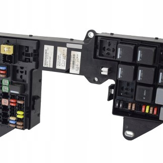 SKRZYNKA BEZPIECZNIKÓW BCM JAGUAR XF 9664984480 7154-592-30 AM SKRZYNKA BEZPIECZNIKÓW BCM JAGUAR XF 9664984480 7154-592-30 AM