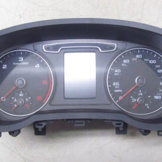 AUDI Q3 8U LICZNIK ZEGARY 8U0920980C 11- AUDI Q3 8U LICZNIK ZEGARY 8U0920980C 11-