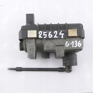 Nastawnik Turbiny AUDI A8 D3 4.2 TDI G-136 6NW008412 G-136 Nastawnik Turbiny AUDI A8 D3 4.2 TDI G-136 6NW008412 G-136