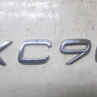 VOLVO XC90 ZNACZEK EMBLEMAT KLAPY 02- 162/024 VOLVO XC90 ZNACZEK EMBLEMAT KLAPY 02- 162/024