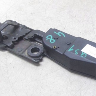 AUDI Q3 8U DOCIĄG KLAPY BAGAŻNIKA 4F9827383 11- AUDI Q3 8U DOCIĄG KLAPY BAGAŻNIKA 4F9827383 11-