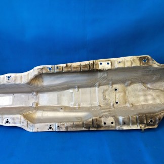 AUDI A3 8V SEDAN 2018R S-LINE 2.0 TDI 110KW OSŁONA TERMICZNA 5Q0825661AF 5Q0825661AF 24/06 AUDI A3 8V SEDAN 2018R S-LINE 2.0 TDI 110KW OSŁONA TERMICZNA 5Q0825661AF 5Q0825661AF 24/06