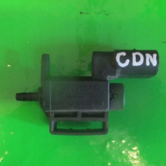 ZAWÓR PODCISNIENIA 2.0TFSI 211KM CDN AUDI A5 A4 037906283C ZAWÓR PODCISNIENIA 2.0TFSI 211KM CDN AUDI A5 A4 037906283C