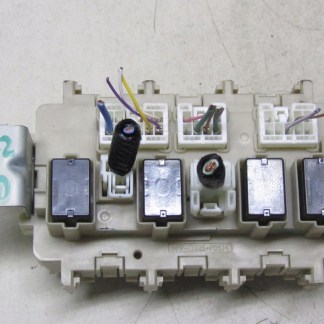 X-TRAIL T32 1,6D SKRZYNKA BEZPIECZNIKÓW 13- 043/xxx X-TRAIL T32 1,6D SKRZYNKA BEZPIECZNIKÓW 13- 043/xxx