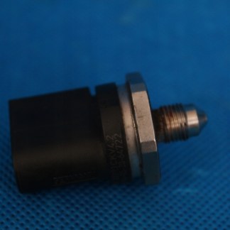 AUDI A3 8V LIFT CZUJNIK CIŚNIENIA PALIWA 2016R 06J906051F 06J 906 051 F AUDI A3 8V LIFT CZUJNIK CIŚNIENIA PALIWA 2016R 06J906051F 06J 906 051 F