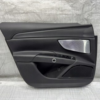 BOCZEK DRZWI PORZEDNI LEWY MASERATI GRECALE GT BOCZEK DRZWI PORZEDNI LEWY MASERATI GRECALE GT