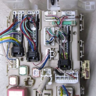 AVENSIS T27 2.2 SKRZYNKA BSI 82730-05C80 09-16 043/183 AVENSIS T27 2.2 SKRZYNKA BSI 82730-05C80 09-16 043/183