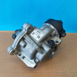 VW TOURAN III 3 2017R 2,0TDI 110KW POMPA WTRYSKOWA 04L130755E VW TOURAN III 3 2017R 2,0TDI 110KW POMPA WTRYSKOWA 04L130755E