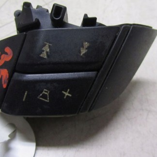 VOLVO XC90 PRZYCISK PRZEŁACZNIK KIEROWNICY 02-07 068/xxx VOLVO XC90 PRZYCISK PRZEŁACZNIK KIEROWNICY 02-07 068/xxx