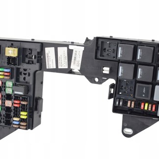 SKRZYNKA BEZPIECZNIKÓW BCM JAGUAR XF 9664984480 7154-592-30 AM SKRZYNKA BEZPIECZNIKÓW BCM JAGUAR XF 9664984480 7154-592-30 AM