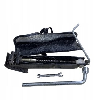 DAEWOO LANOS I LEWAREK PODNOŚNIK ZESTAW KLUCZ 90278524 DAEWOO LANOS I LEWAREK PODNOŚNIK ZESTAW KLUCZ 90278524