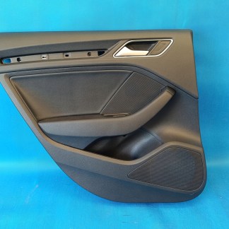 AUDI A3 8V SEDAN 2018R S-LINE 2.0 TDI 110KW BOCZEK DRZWI LEWY TYŁ 8V5867305 8V5867305 24/06 AUDI A3 8V SEDAN 2018R S-LINE 2.0 TDI 110KW BOCZEK DRZWI LEWY TYŁ 8V5867305 8V5867305 24/06