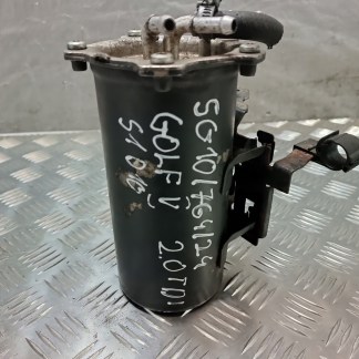 OBUDOWA FILTRA PALIWA GOLF V PLUS 2.0TDI 2004r 1K0 127 400B OBUDOWA FILTRA PALIWA GOLF V PLUS 2.0TDI 2004r 1K0 127 400B