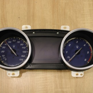 ZEGARY LICZNIK MASERATI GHIBLI UK 13- 670009779 ZEGARY LICZNIK MASERATI GHIBLI UK 13- 670009779