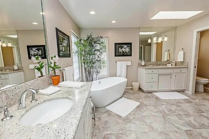 Bathroom Remodel Contractors: Your Ultimate Guide to Transforming Your Space Bathroom Remodel Contractors: Your Ultimate Guide to Transforming Your Space