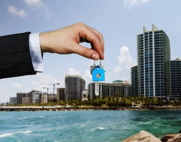 Commercial Real Estate: A Lucrative Investment Opportunity Commercial Real Estate: A Lucrative Investment Opportunity
