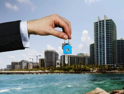 Commercial Real Estate: A Lucrative Investment Opportunity Commercial Real Estate: A Lucrative Investment Opportunity