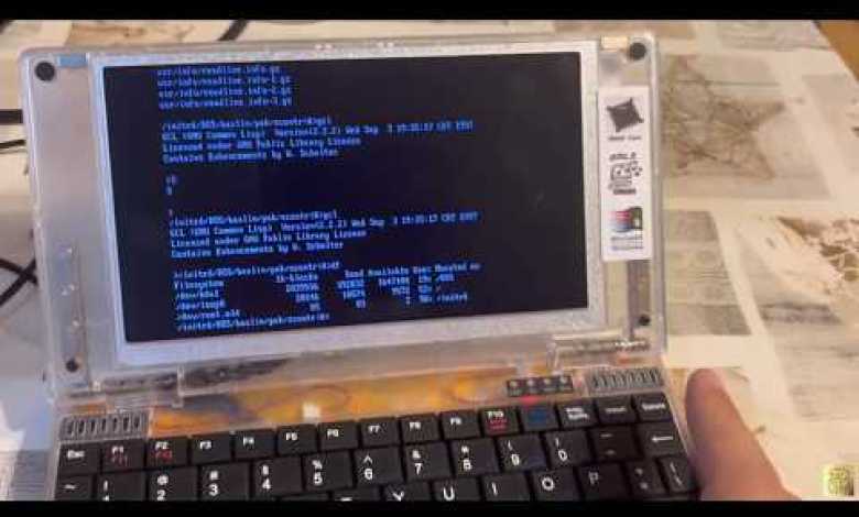 Linux from inside DOS: Have your cake and eat it, with BasicLinix on the Pocket 386 Linux from inside DOS: Have your cake and eat it, with BasicLinix on the Pocket 386