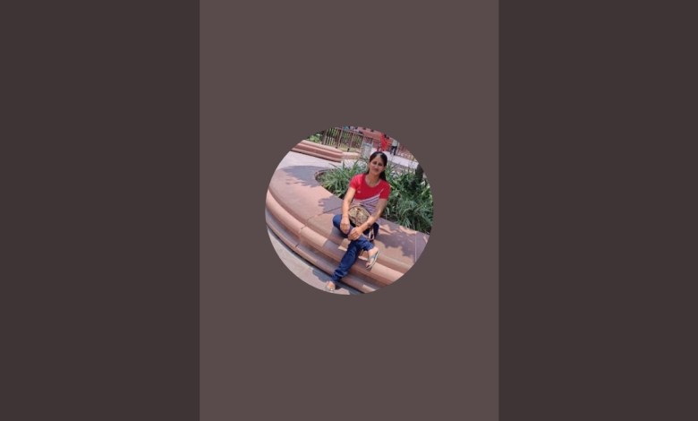 Preeti Dinesh Saroha is live Preeti Dinesh Saroha is live