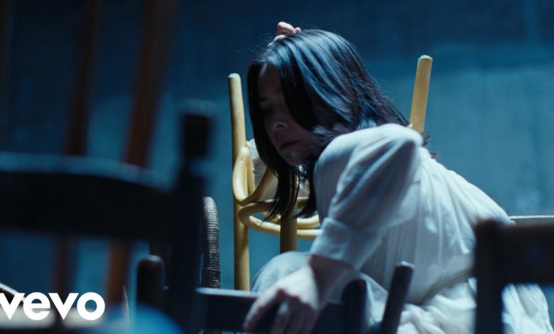 Mitski – My Love Mine All Mine (Official Video) Mitski – My Love Mine All Mine (Official Video)