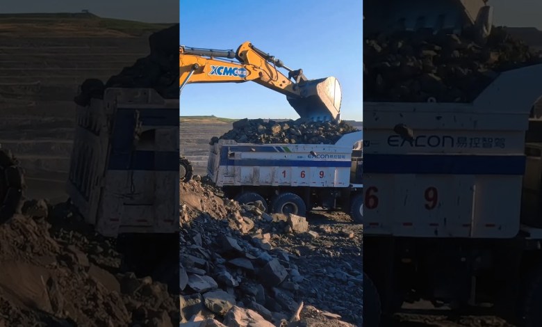 #excavator #mining #construction #heavyequipment #digger #dumptruck #truck #excavator #mining #construction #heavyequipment #digger #dumptruck #truck