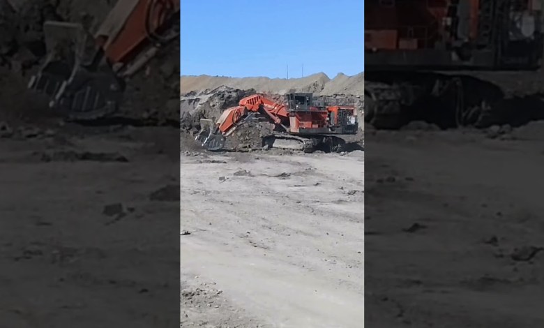 #heavyequipment #automobile #heavymachines #construction #tractor Excavator Mining #heavyequipment #automobile #heavymachines #construction #tractor Excavator Mining