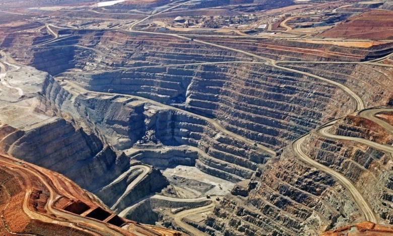 Mining industry worried about ‘sovereign risk’ of investments in Australia Mining industry worried about ‘sovereign risk’ of investments in Australia