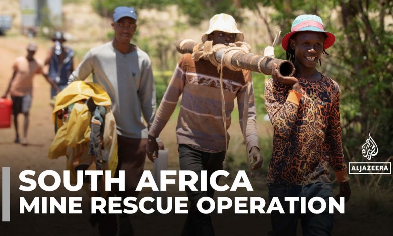 South Africa mine rescue operation: Experts lower camera into disused gold mine South Africa mine rescue operation: Experts lower camera into disused gold mine