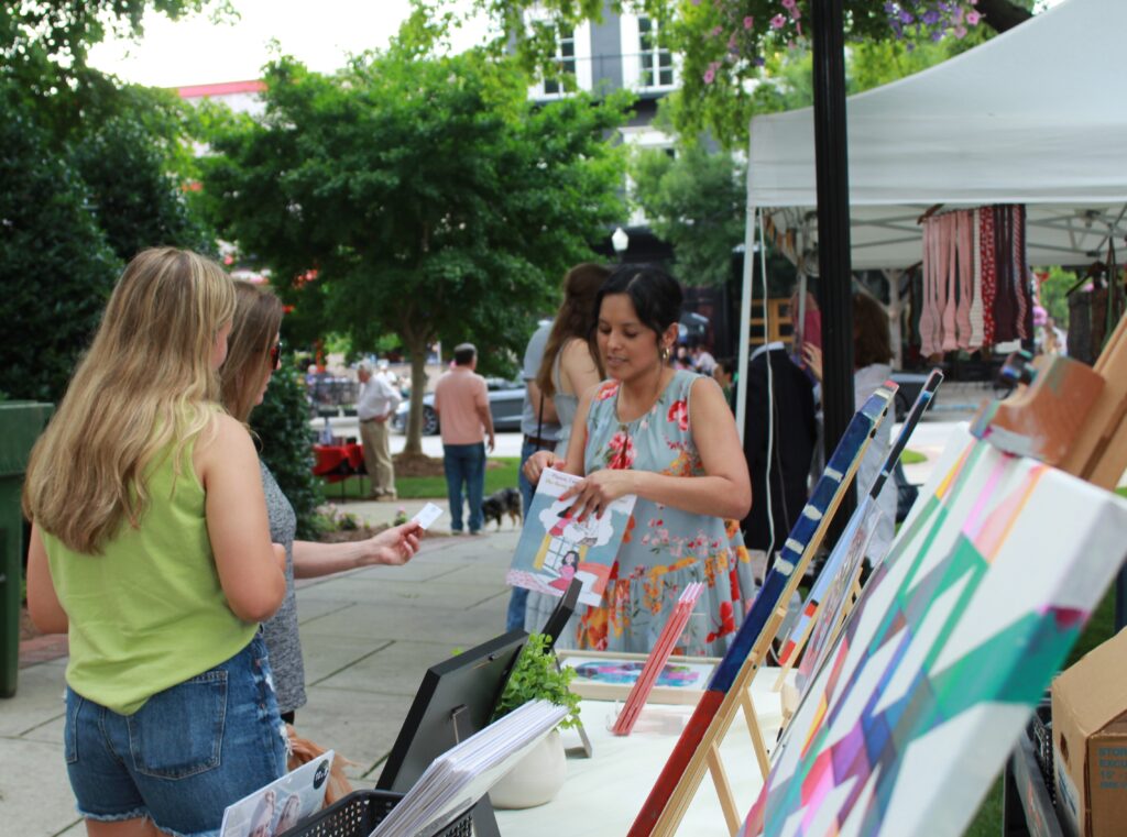 3 reasons you need to go to Huntsville’s Friday Night Art Walk on September 10 3 reasons you need to go to Huntsville’s Friday Night Art Walk on September 10
