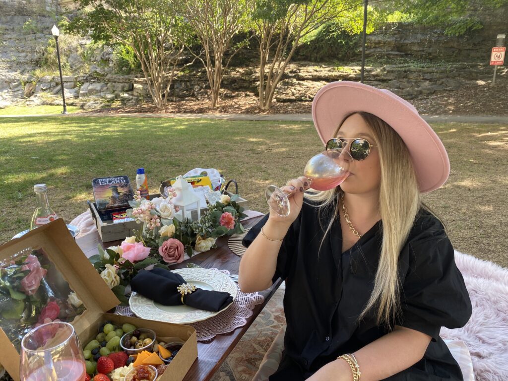 Small Biz Monday: Check out Rocket City Picnics—customized, luxury delights Small Biz Monday: Check out Rocket City Picnics—customized, luxury delights