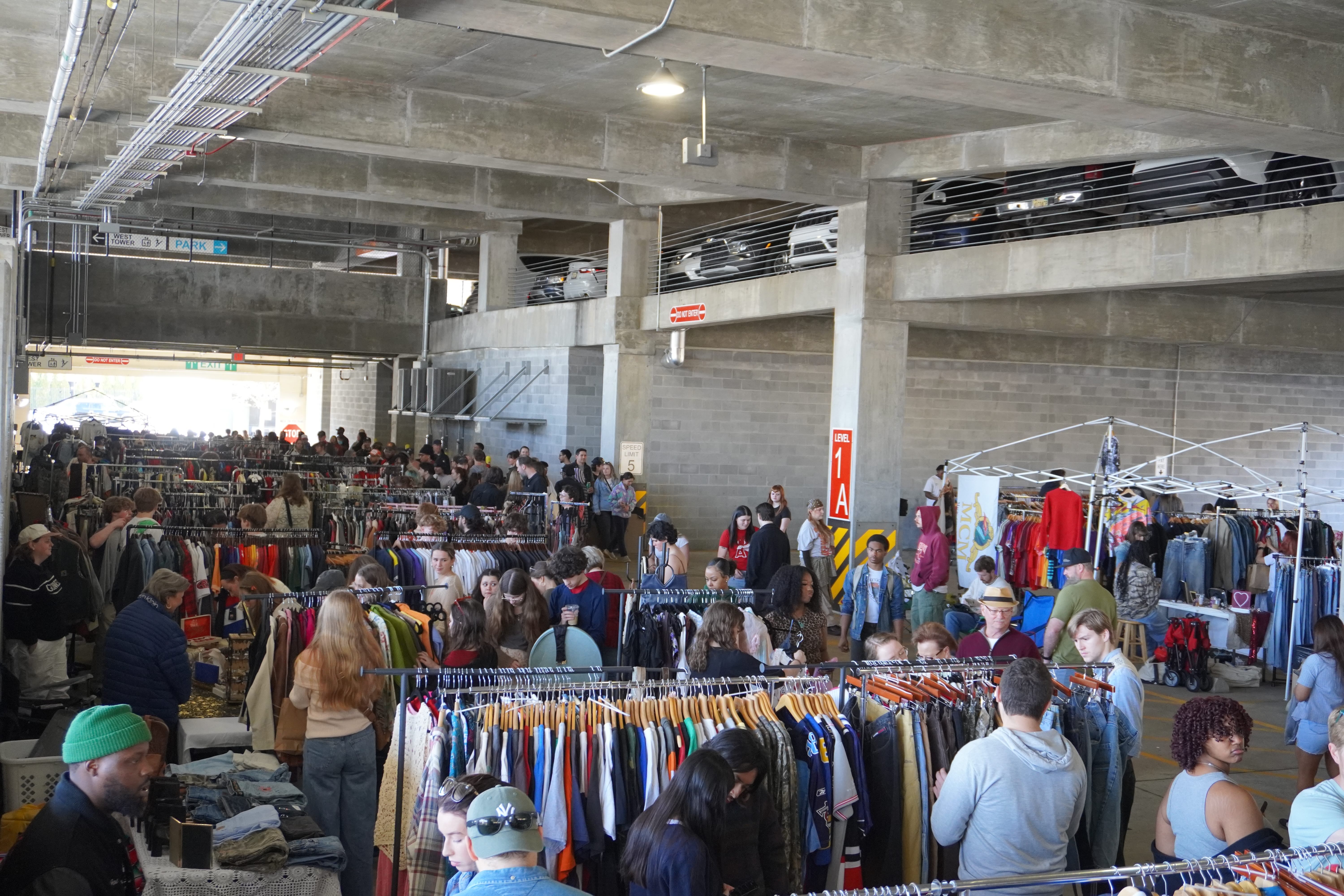 Huntsville’s Downtown Vintage Market Huntsville’s Downtown Vintage Market