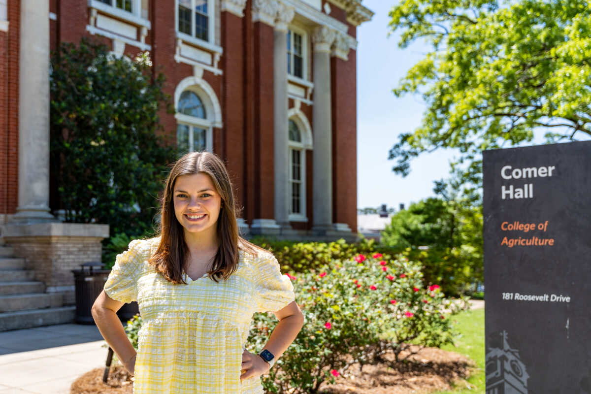 This new Animal Sciences graduate will transform a male-dominated field—learn how This new Animal Sciences graduate will transform a male-dominated field—learn how