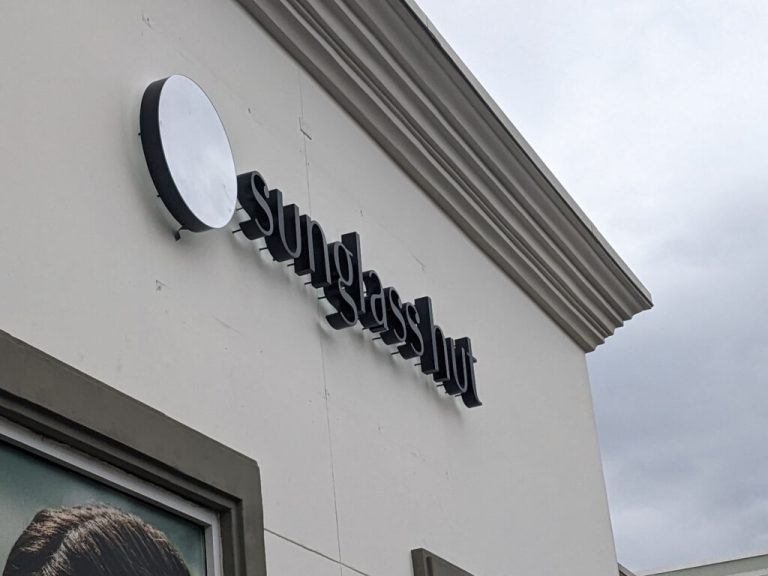 Check out the new Sunglass Hut in Bridge Street Town Centre Check out the new Sunglass Hut in Bridge Street Town Centre