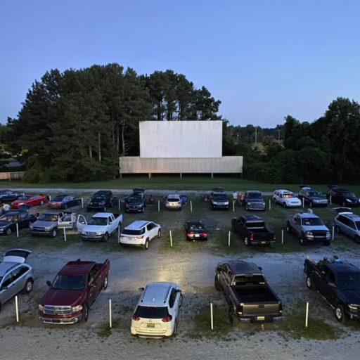 4 ways to enjoy outdoor movies all summer long 4 ways to enjoy outdoor movies all summer long
