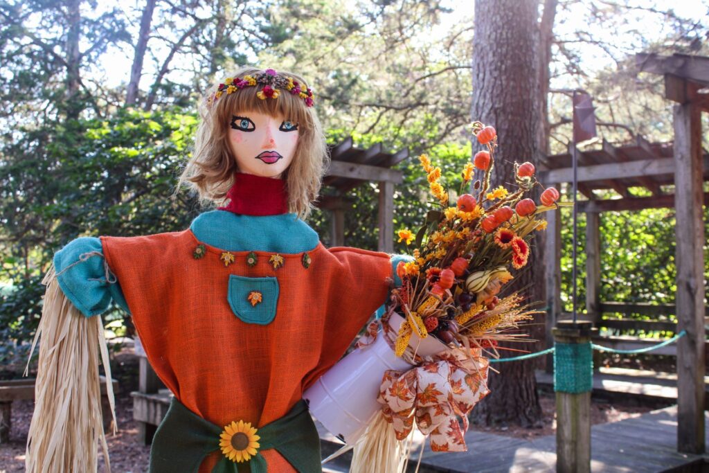 Get your scarecrow ready for the Huntsville Botanical Garden Scarecrow Trail Get your scarecrow ready for the Huntsville Botanical Garden Scarecrow Trail